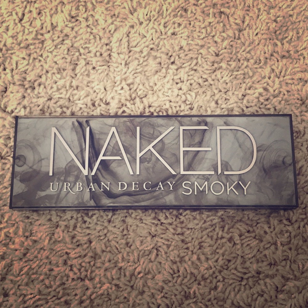 Naked Smokey Eye!!
